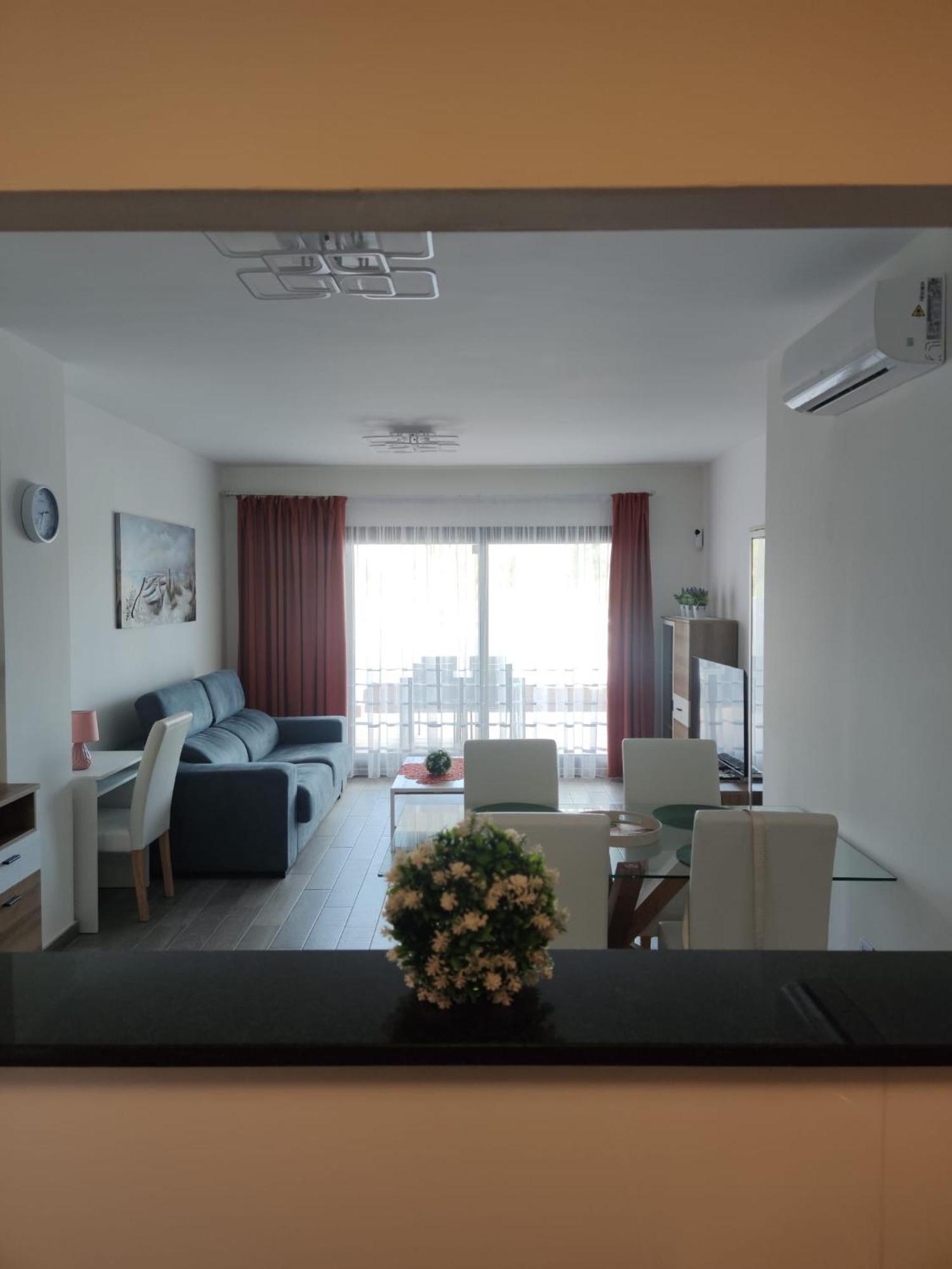 Serene Luxury Apartment With Pool - Viento Azul أنتيغوا المظهر الخارجي الصورة